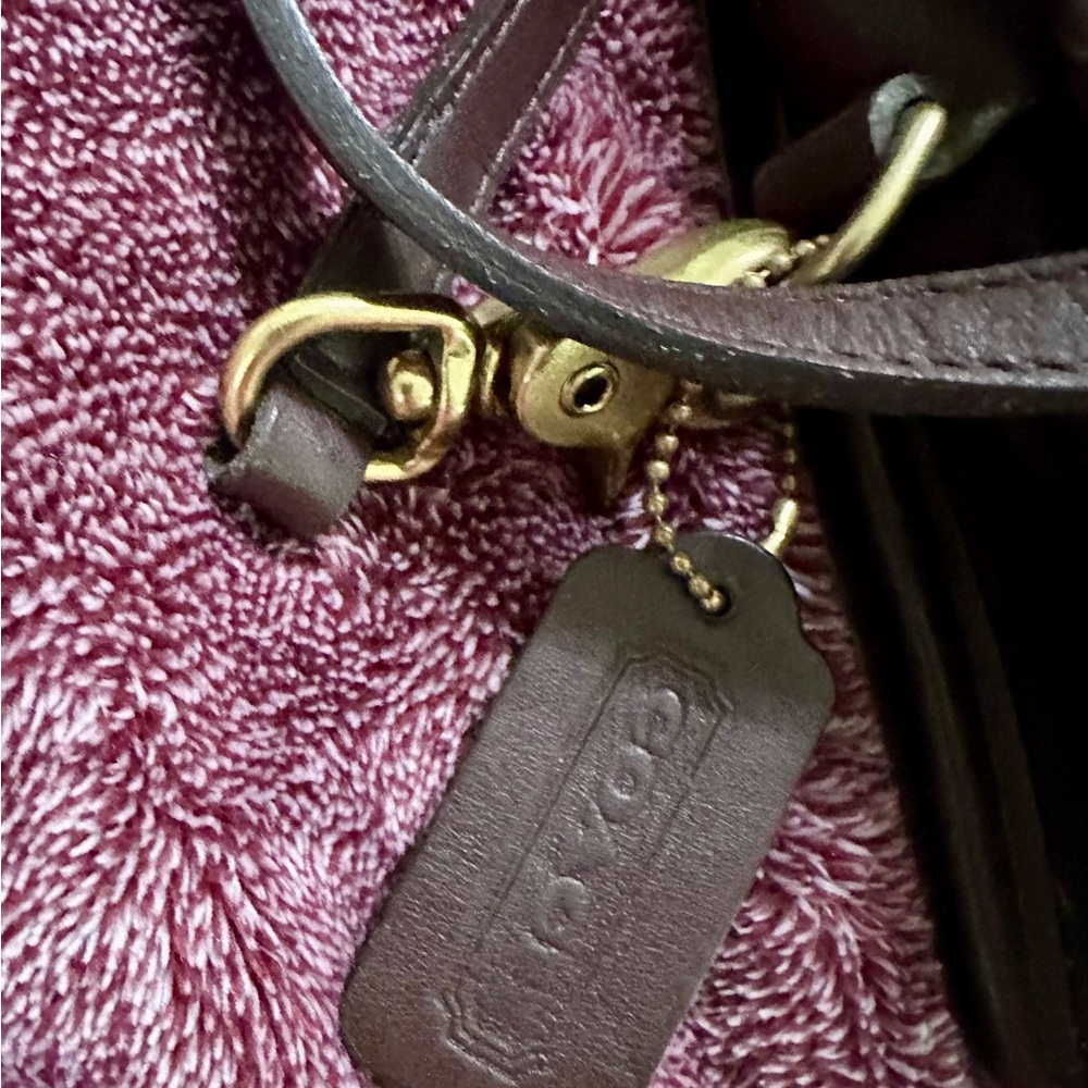 Coach Brown Leather Crossbody Satchel with Gold-Tone Hardware - Picture 3 of 9